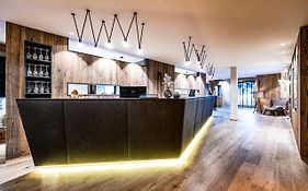 Hotel Alpina Soelden - Adults Only